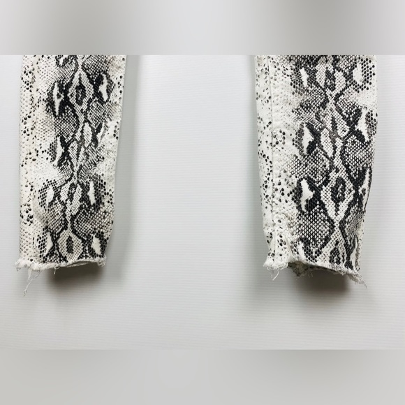 Zara Women’s Denim Jeans Skinny White Grey Snake Reptile High Rise Size 34 AU 8 - Picture 6 of 10